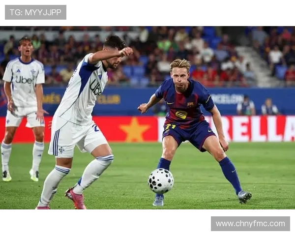 德容同意与巴萨续约 薪水下调助球队缓解财政压力 德容同意与巴萨续约 薪水下调助球队缓解财政压力