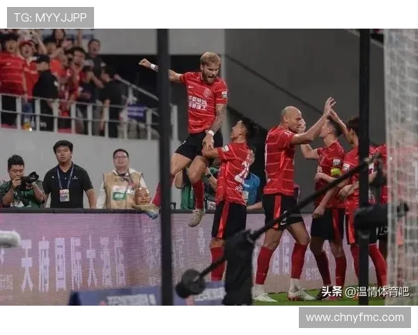 蔚山前锋许律:0-1落后成都时我只想着全力翻盘扭转局势 蔚山前锋许律:0-1落后成都时我只想着全力翻盘扭转局势