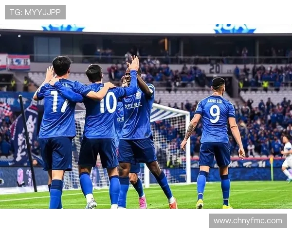 申花对阵蔚山全主力出战 李可高天意首发助力争胜 申花对阵蔚山全主力出战 李可高天意首发助力争胜