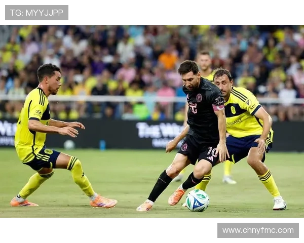 梅西闪击再显巨星风采 迈阿密国际半场领先纳什维尔一球 梅西闪击再显巨星风采 迈阿密国际半场领先纳什维尔一球