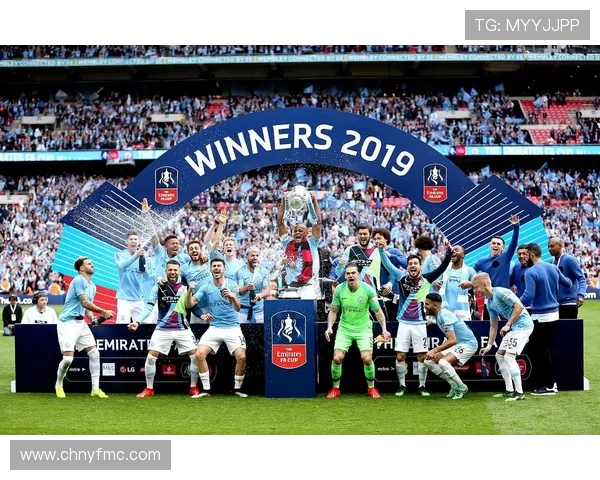 德比战前瞻：伤病停赛左右阵容争榜首对决即将上演